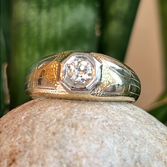 14 karat gold, and 1/3 carat diamond gypsy ring - Picture 9 of 14